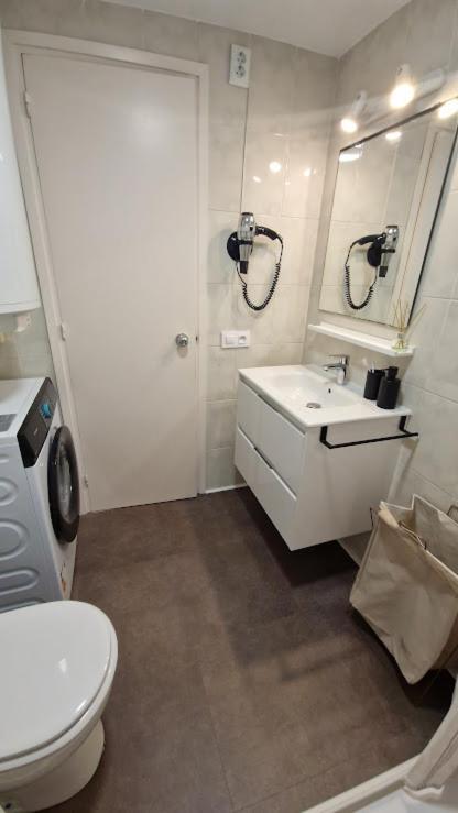 Sorrafina, Acogedor Apartamento En L'Estartit Con Piscina Y Parking Ngoại thất bức ảnh